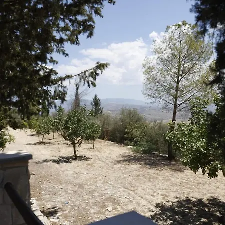 Feriehus Monolithos *